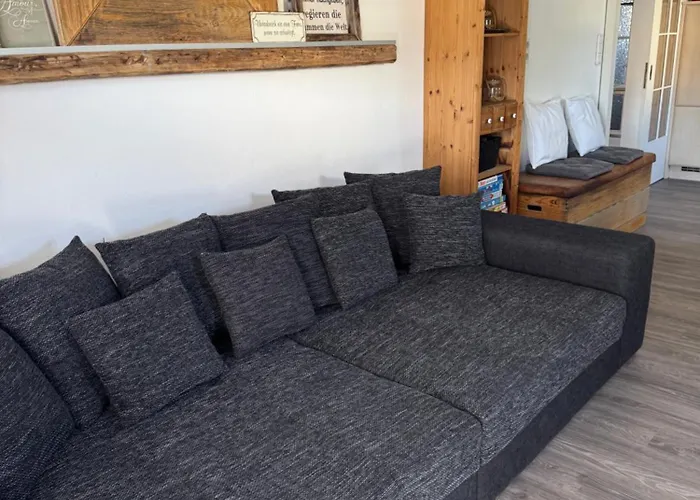 Helle & Gemuetliche Wohlfuehlwohnung Lägenhet